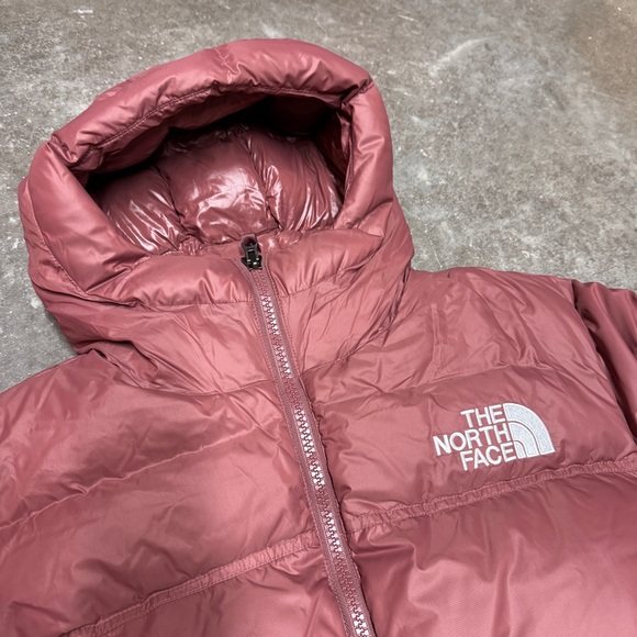The North Face Women’s Nuptse Belted Long Parka Wild Ginger NF0A5GIM6R4 - Picture 5 of 8